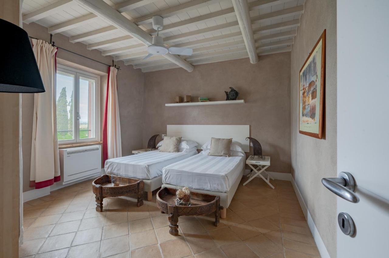 Le Versegge Resort Braccagni Bagian luar foto