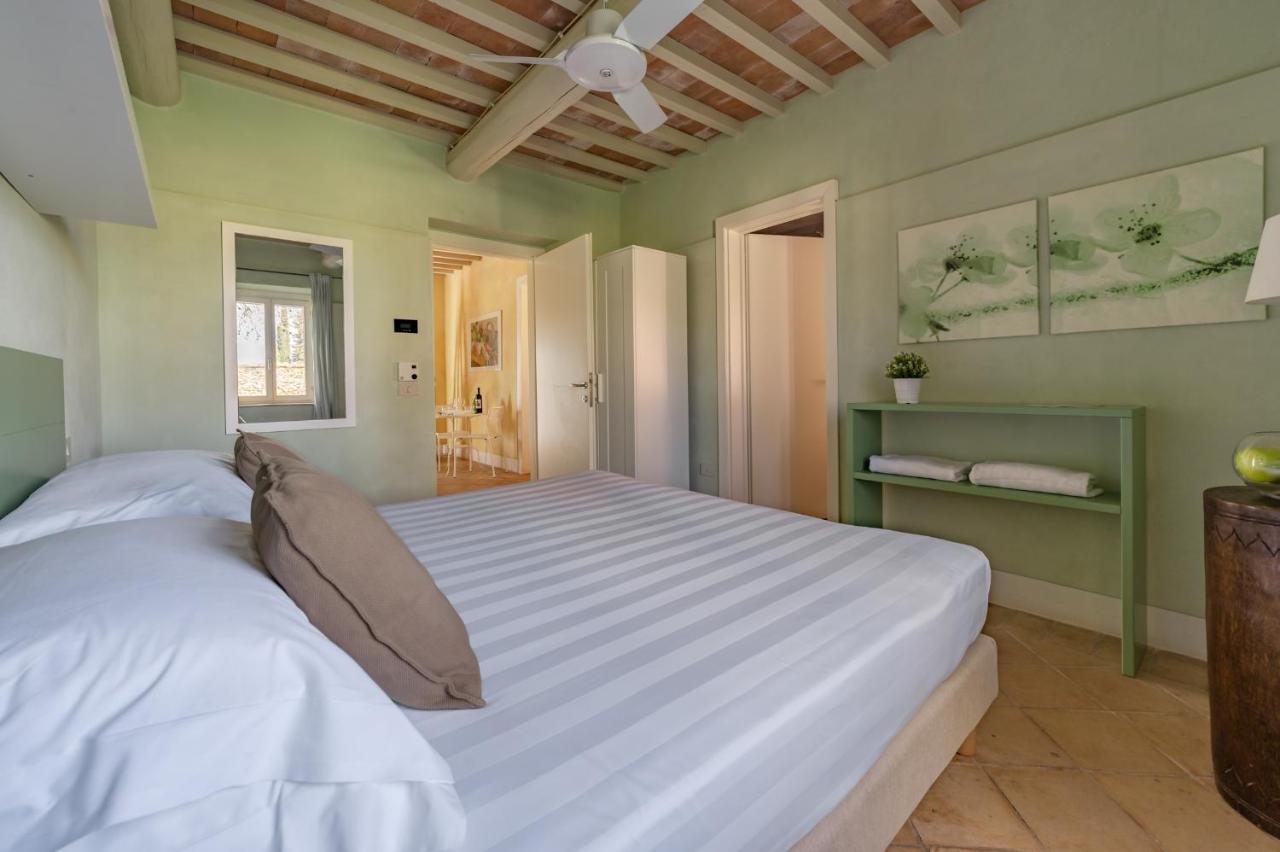 Le Versegge Resort Braccagni Bagian luar foto