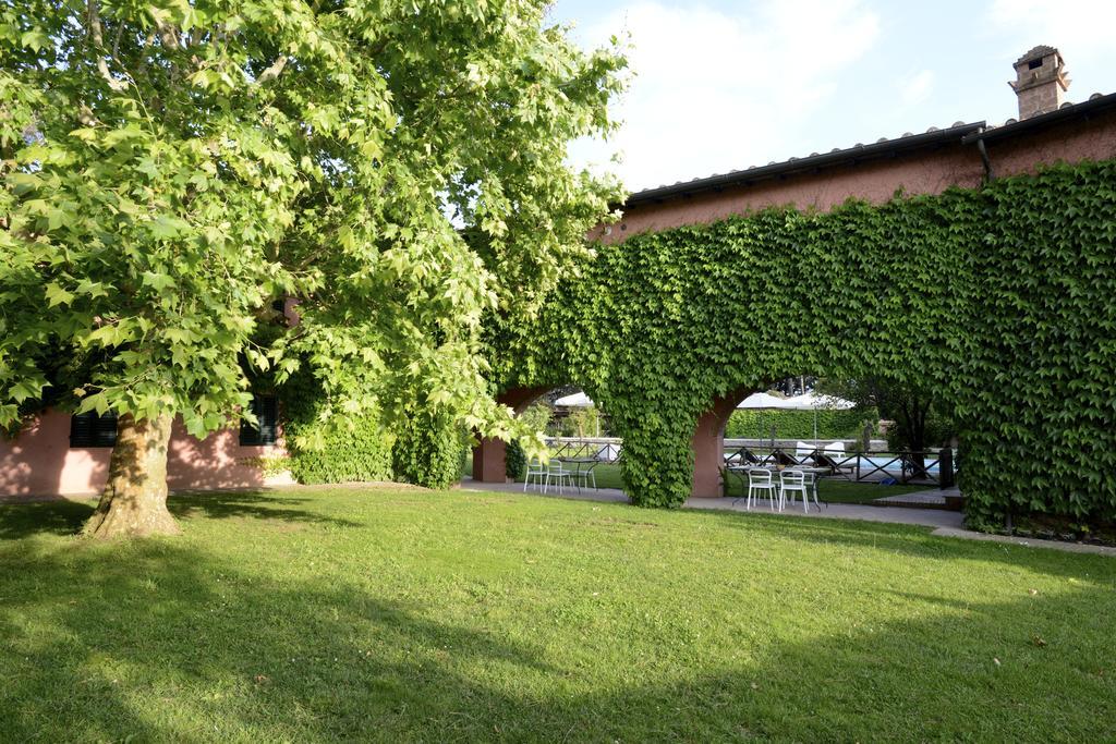 Le Versegge Resort Braccagni Ruang foto